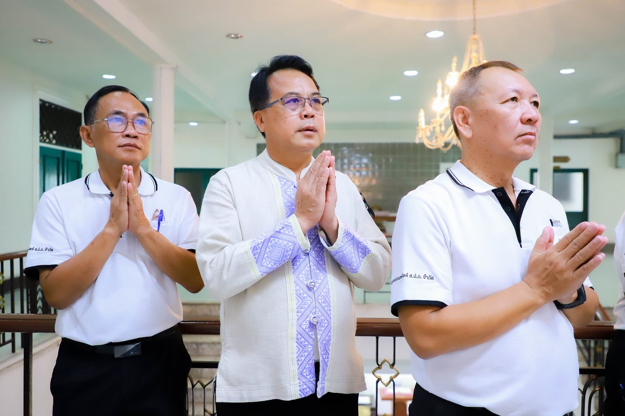 title - รองเลขาธิการ ส.ป.ก. ร่วมพิธีสักการะสิ่งศักดิ์สิทธิ์และพิธีสงฆ์ วันทำบุญสหกรณ์ออมทรัพย์สำนักงานการปฏิรูปที่ดินเพื่อเกษตรกรรม จำกัด เนื่องในโอกาสเปลี่ยนแปลงที่ตั้งสำนักงานแห่งใหม่ 
